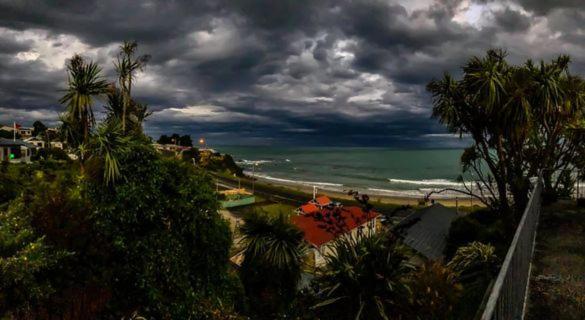 Mike & Jenny'S Kaka Point Accommodation ภายนอก รูปภาพ